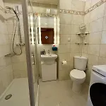 Cozy In The Heart Of Old Prague, Walking Distance To The Old Town, Zoo, Prague Park And National Stadium Apartment Warschau