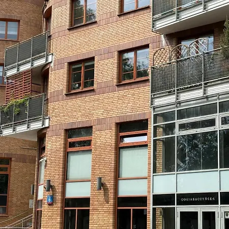 Cozy In The Heart Of Old Prague, Walking Distance To The Old Town, Zoo, Prague Park And National Stadium דירה