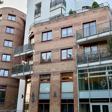 Cozy In The Heart Of Old Prague, Walking Distance To The Old Town, Zoo, Prague Park And National Stadium דירה